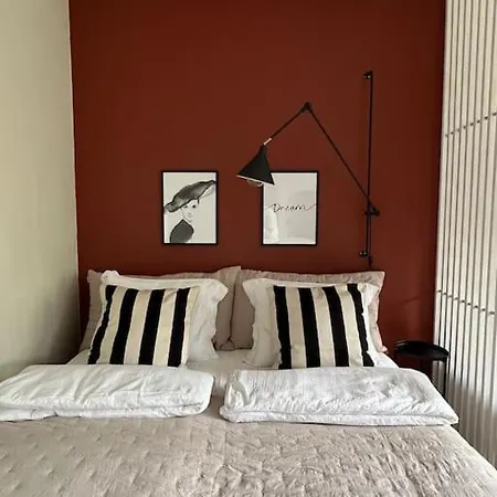 Apartment The Bird Cherry *